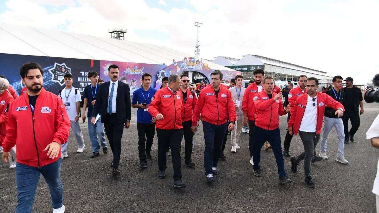 Selçuk Bayraktar 'Zincirler kırıldı' diyerek müjdeyi verdi: Türkiye için tarihi eşik aşıldı, yeni milli güç TSK envanterine giriyor! 6
